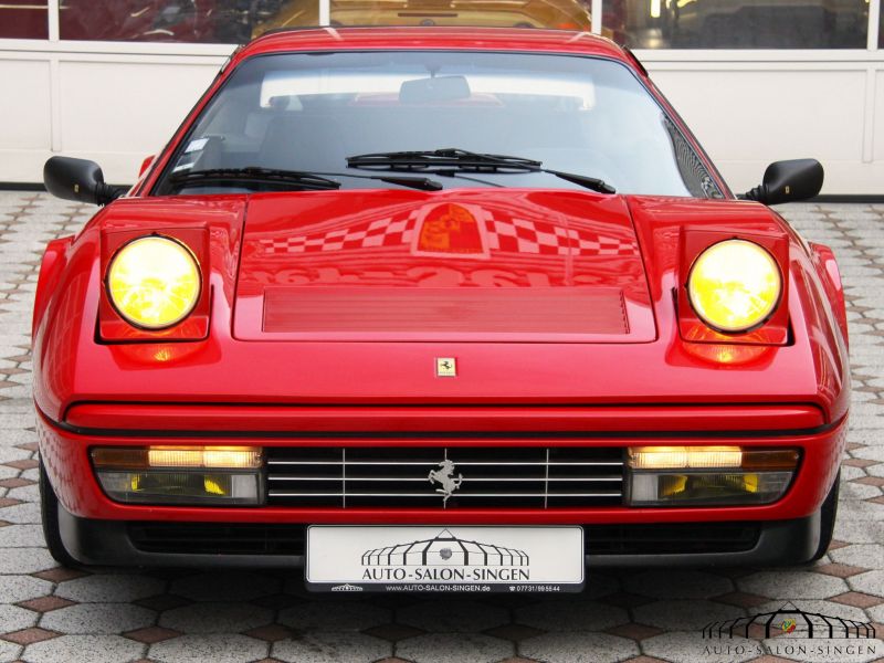Ferrari 328 GTB