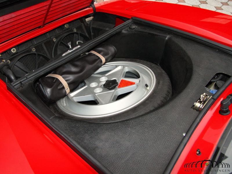 Ferrari 328 GTB