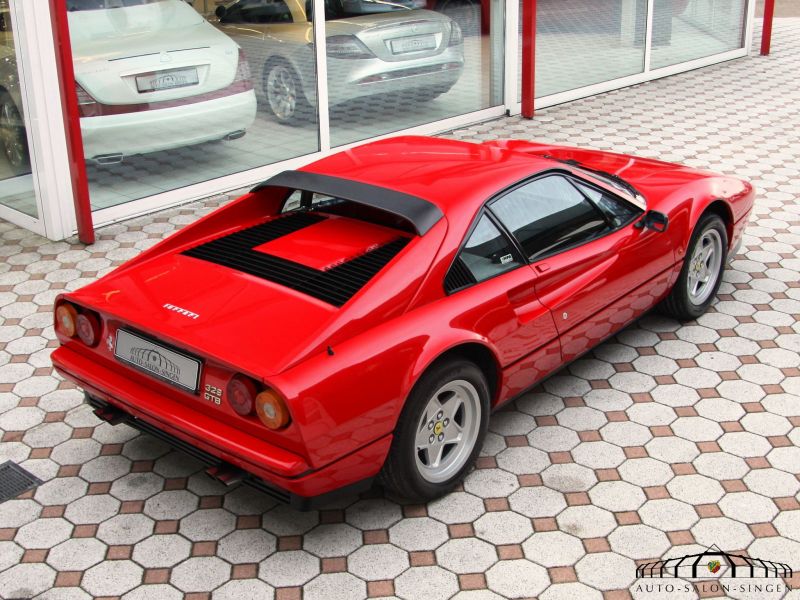 Ferrari 328 GTB