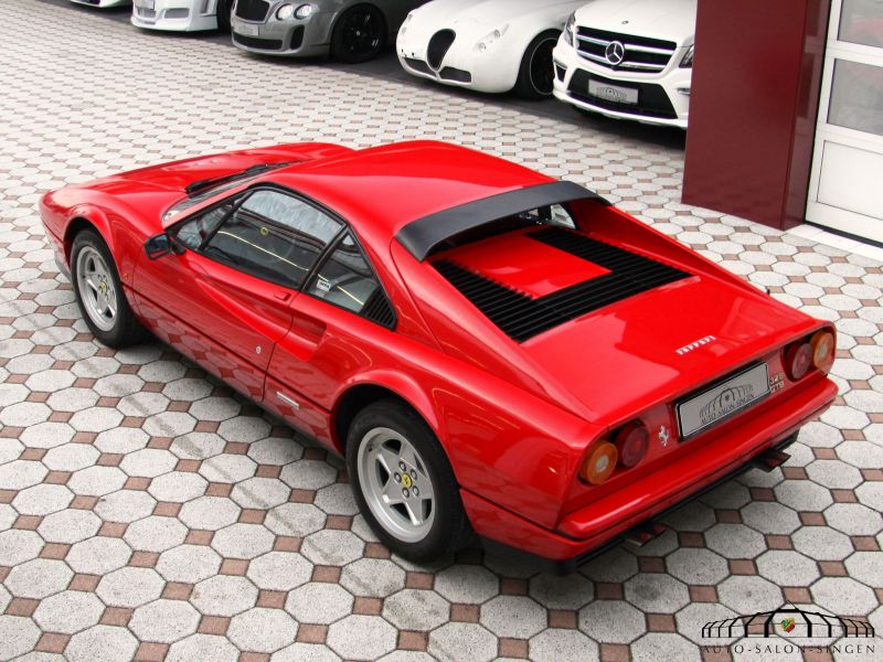 Ferrari 328 GTB