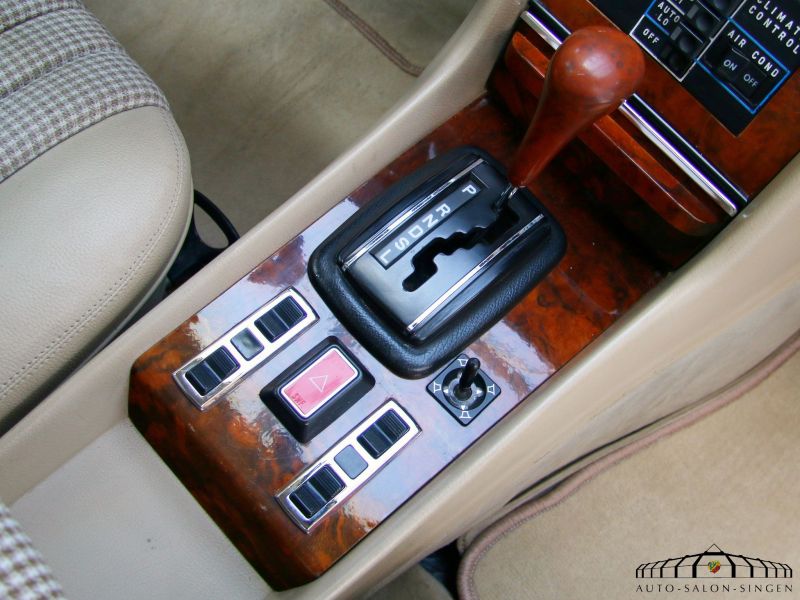 Mercedes-Benz 450 SLC