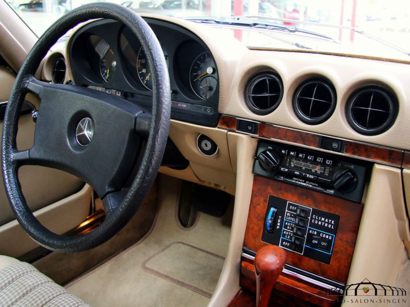 Mercedes-Benz 450 SLC