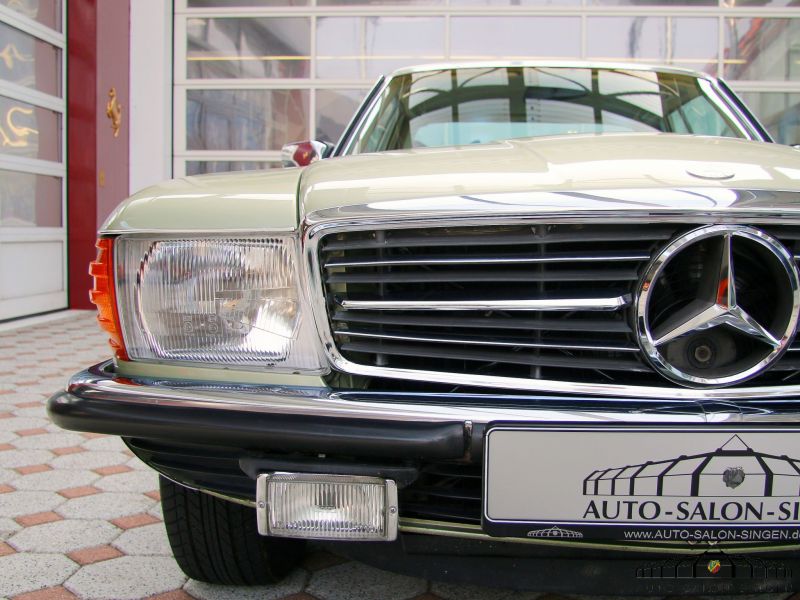 Mercedes-Benz 450 SLC