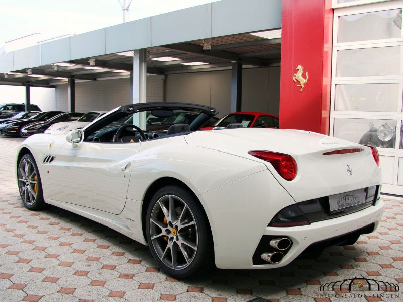 Ferrari California 30