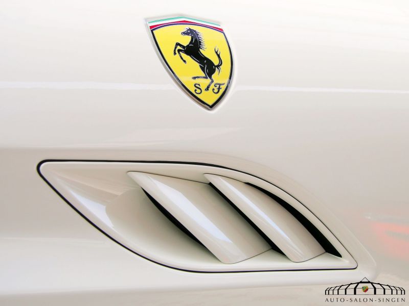 Ferrari California 30