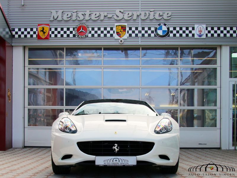 Ferrari California 30
