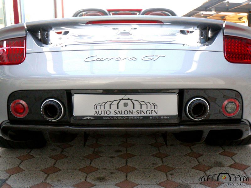 Porsche Carrera GT