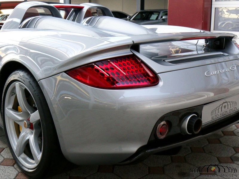 Porsche Carrera GT