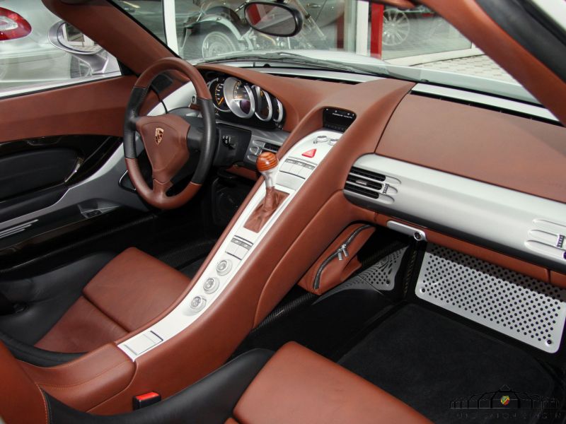 Porsche Carrera GT