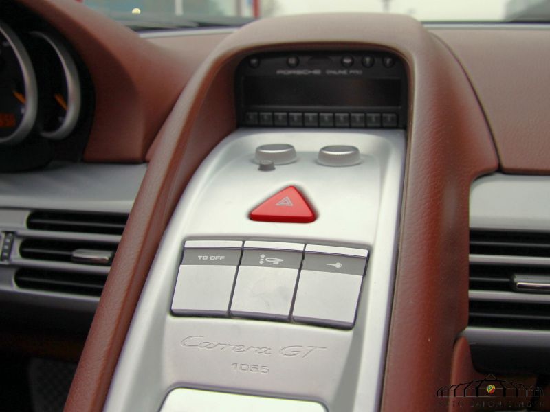 Porsche Carrera GT