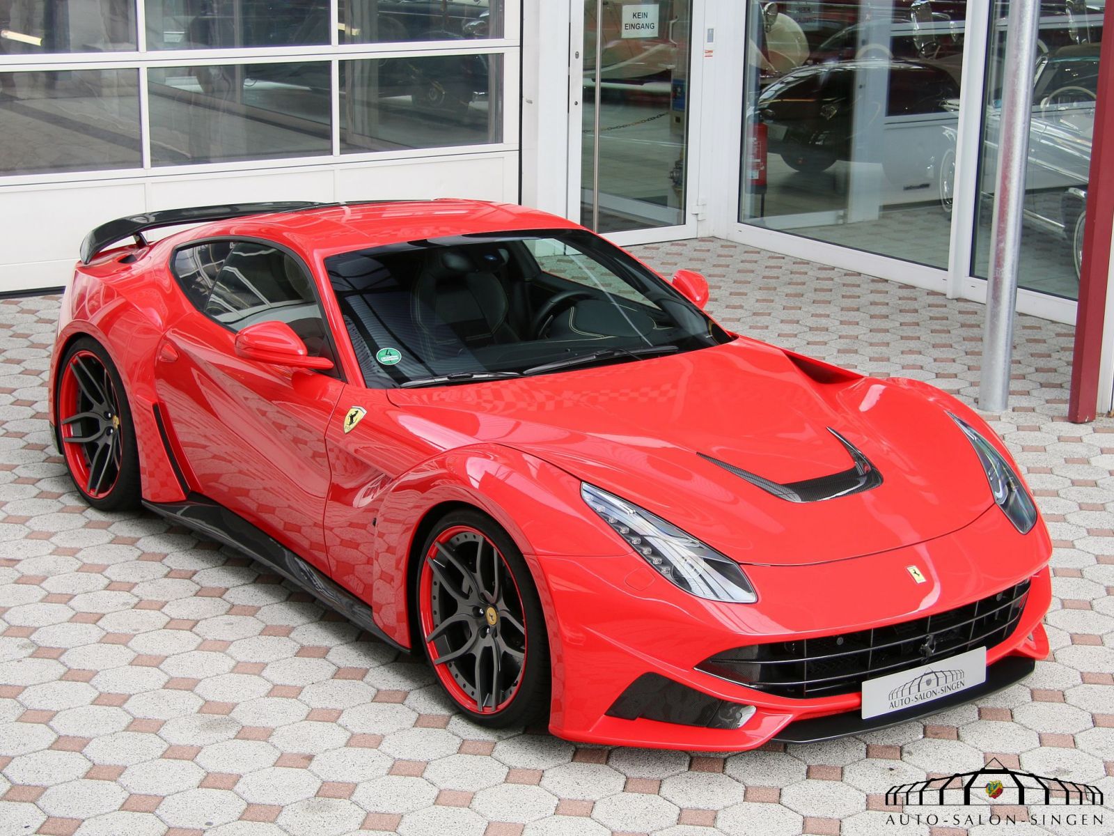 Ferrari f12 Berlinetta графит матовая
