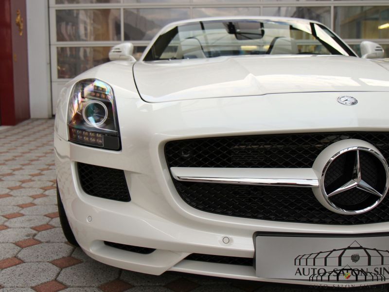 Mercedes-Benz SLS AMG Roadster