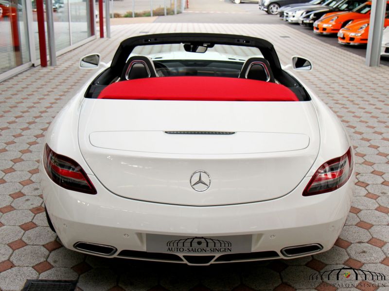 Mercedes-Benz SLS AMG Roadster