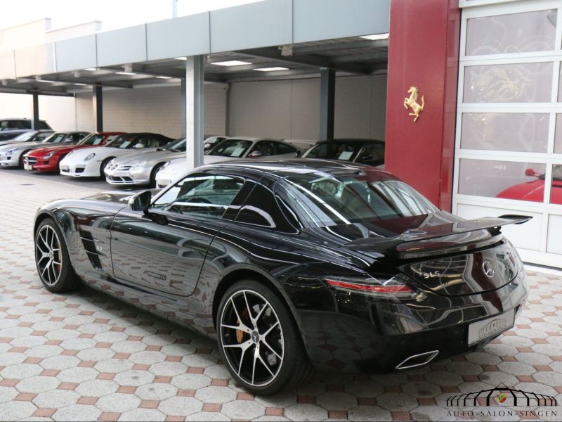 Mercedes-Benz SLS AMG GT Final Edition