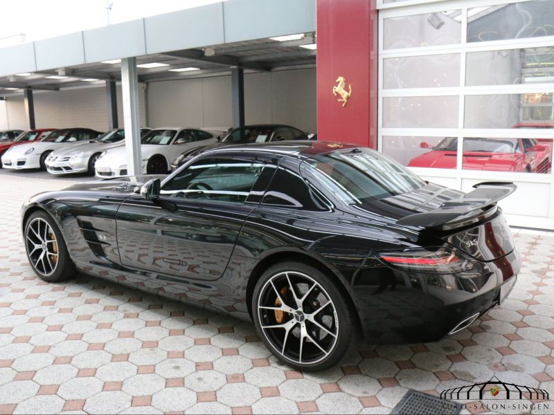 Mercedes-Benz SLS AMG GT Final Edition