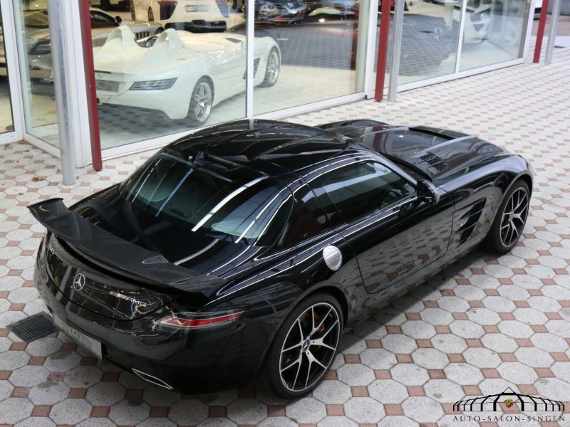 Mercedes-Benz SLS AMG GT Final Edition