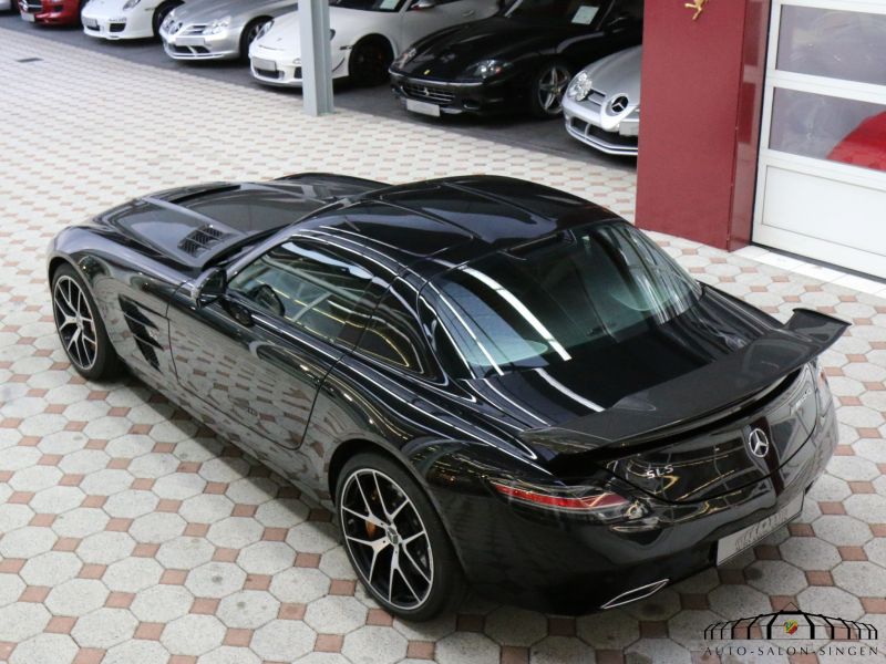 Mercedes-Benz SLS AMG GT Final Edition