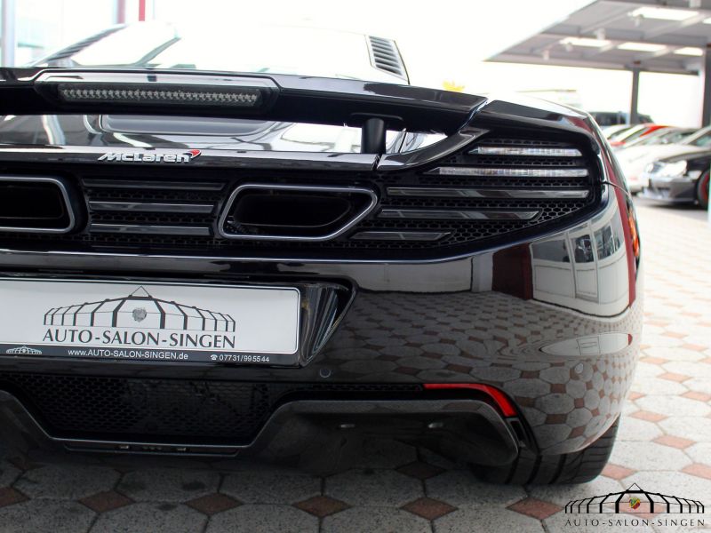 McLaren MP4-12C