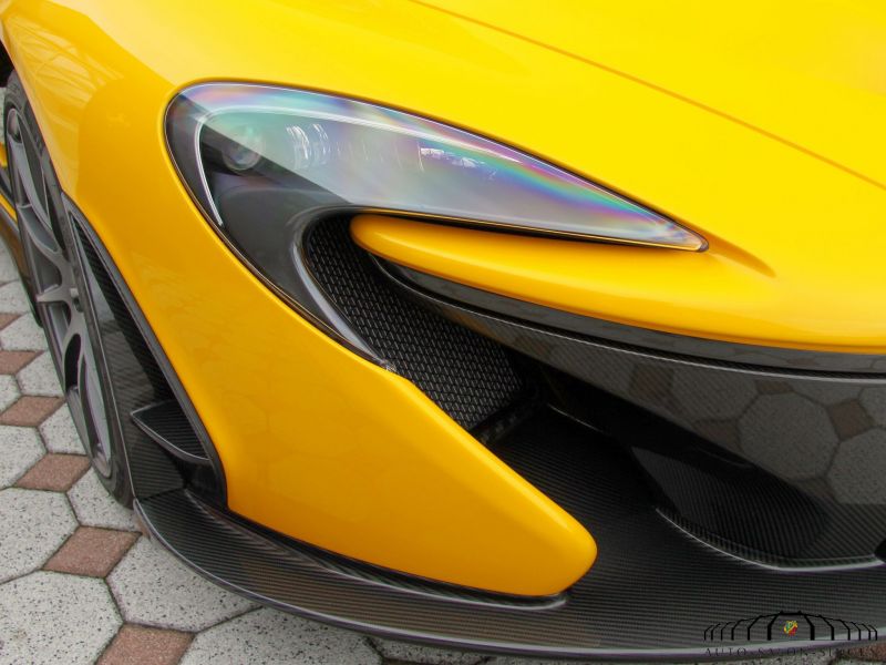 McLaren P1