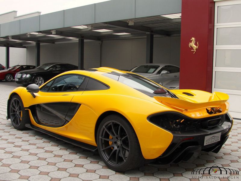 McLaren P1
