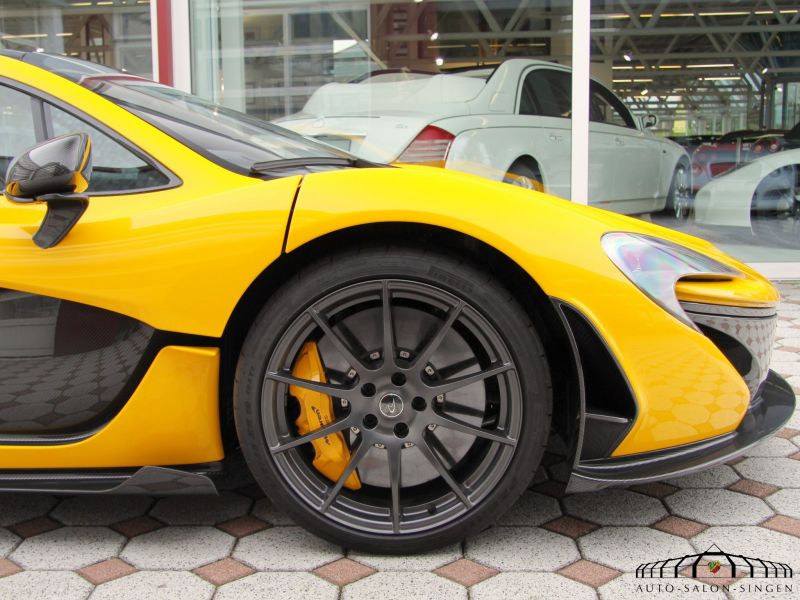 McLaren P1