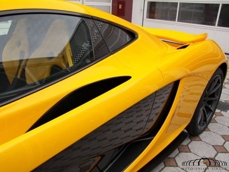 McLaren P1