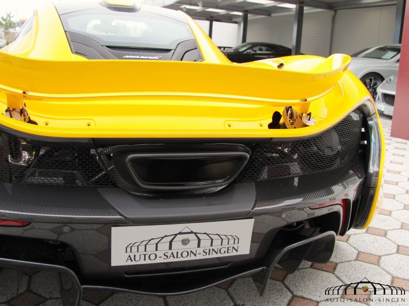 McLaren P1