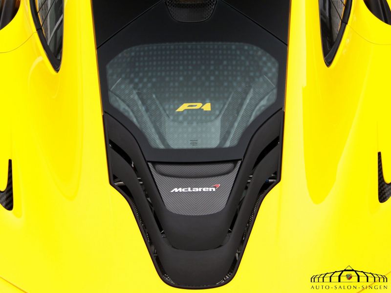 McLaren P1