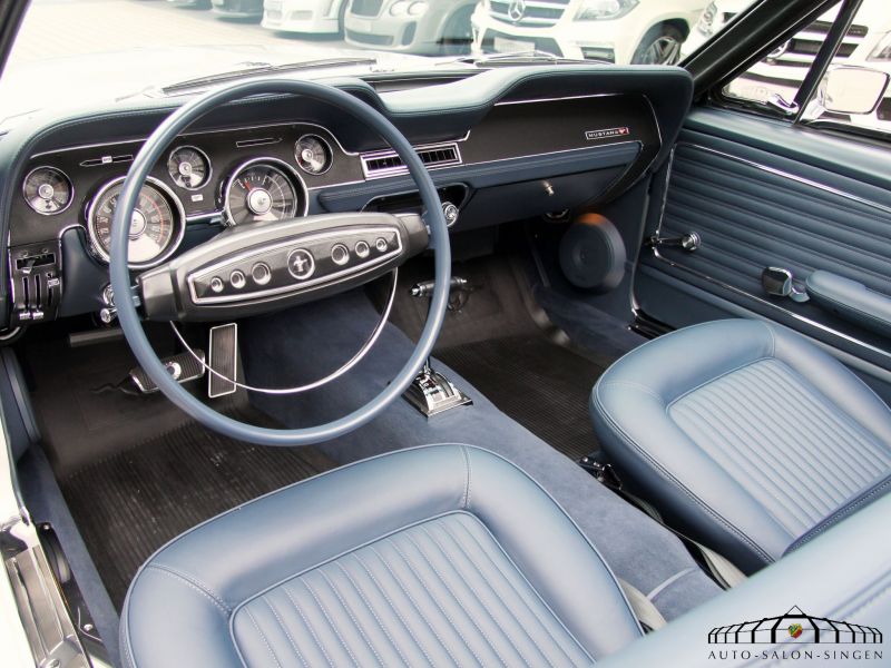 Ford Mustang Cabrio 428