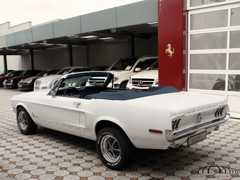 Ford Mustang Cabrio 428
