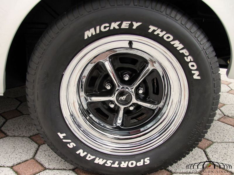 Ford Mustang Cabrio 428