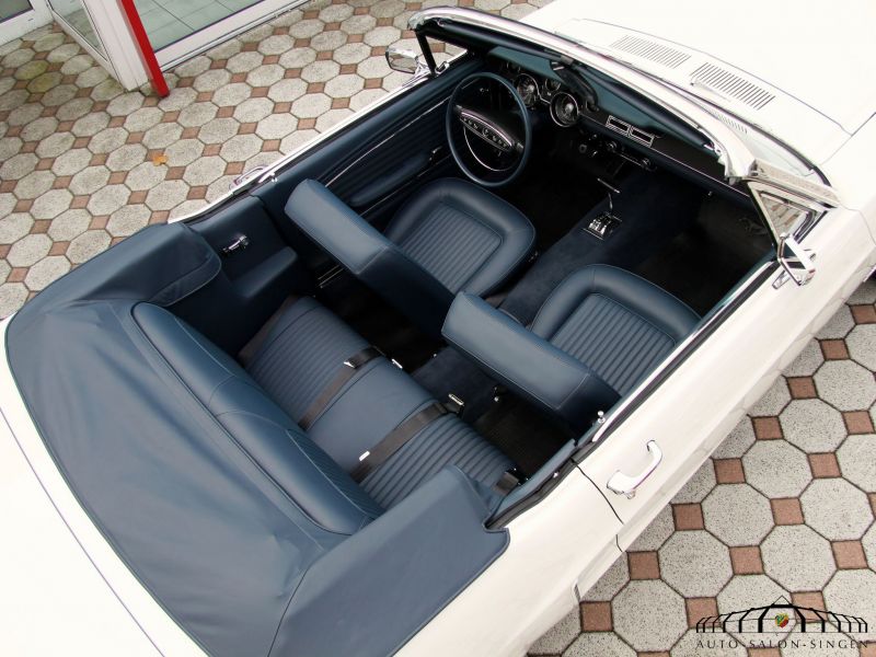 Ford Mustang Cabrio 428