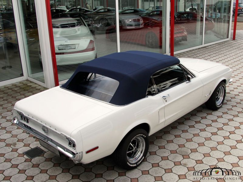 Ford Mustang Cabrio 428