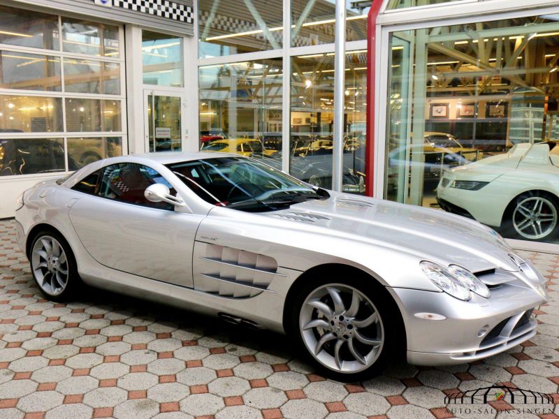 Mercedes-Benz SLR McLaren