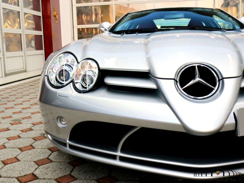 Mercedes-Benz SLR McLaren