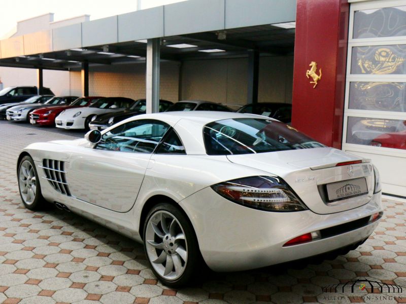 Mercedes-Benz SLR McLaren