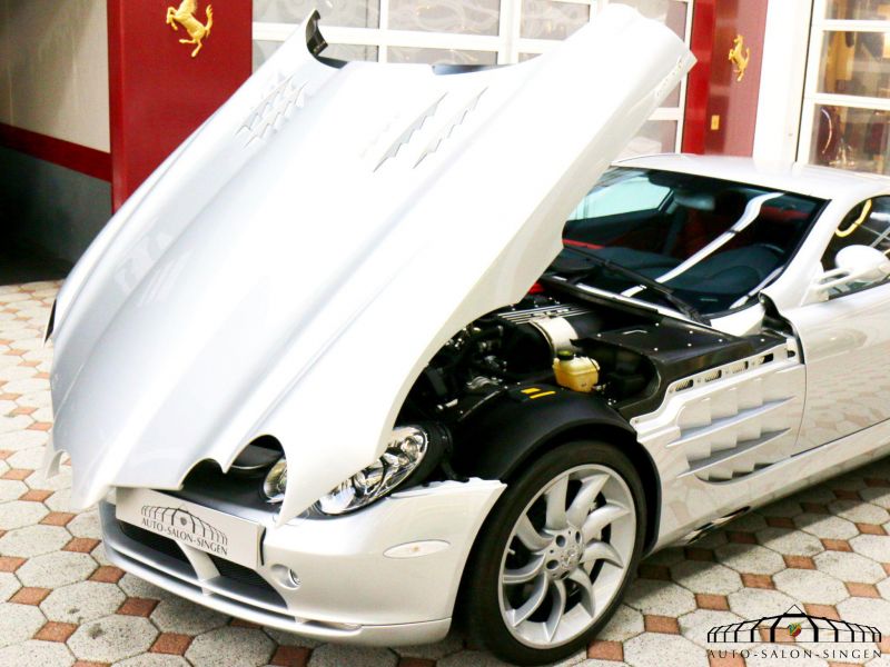 Mercedes-Benz SLR McLaren