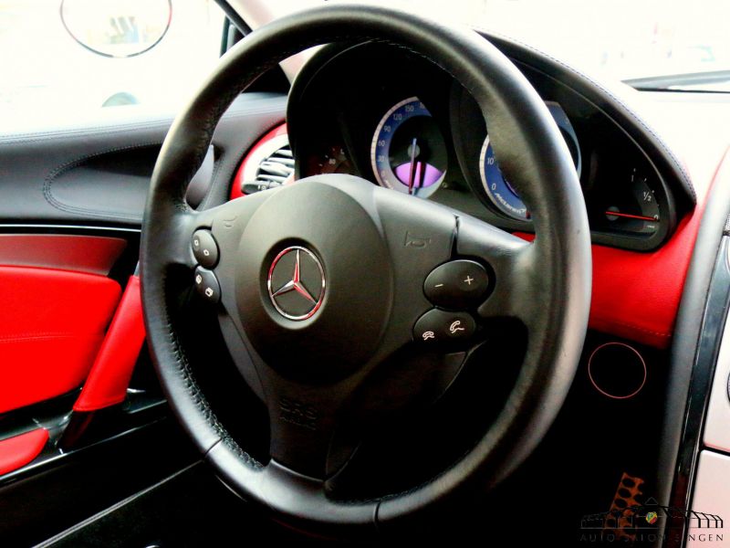 Mercedes-Benz SLR McLaren