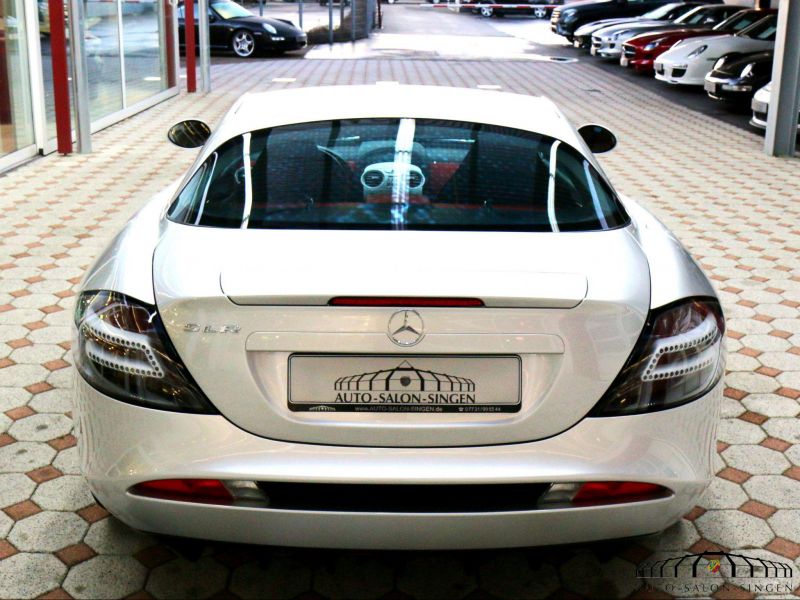 Mercedes-Benz SLR McLaren