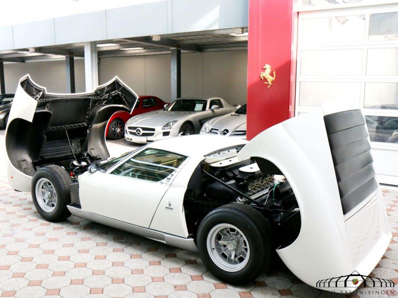 Lamborghini Miura P400 S