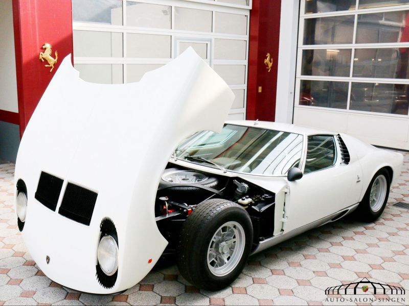 Lamborghini Miura P400 S