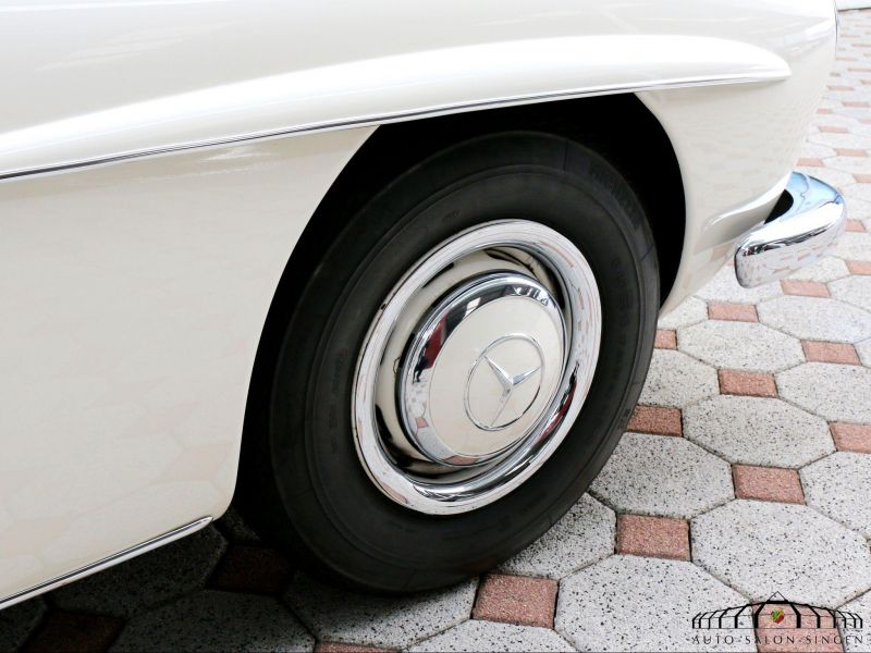 Mercedes-Benz 190 SL