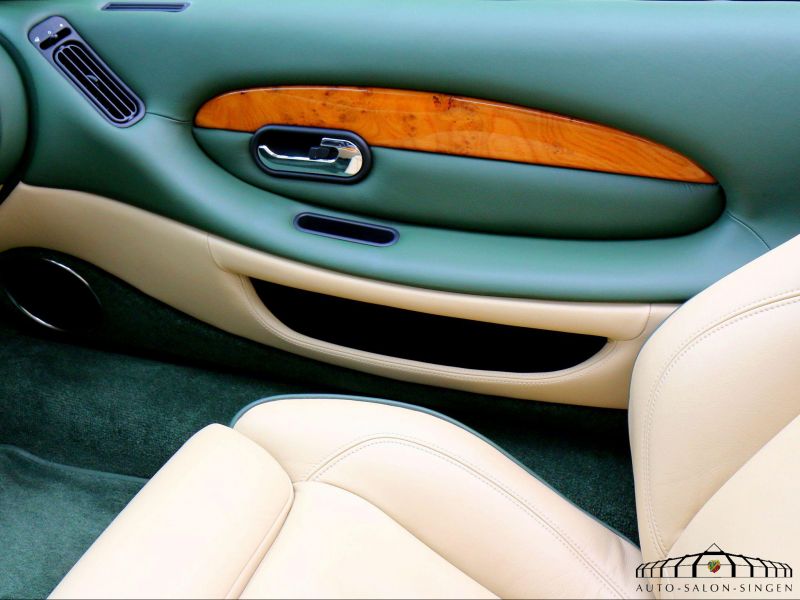 Aston Martin DB7 Vantage Volante