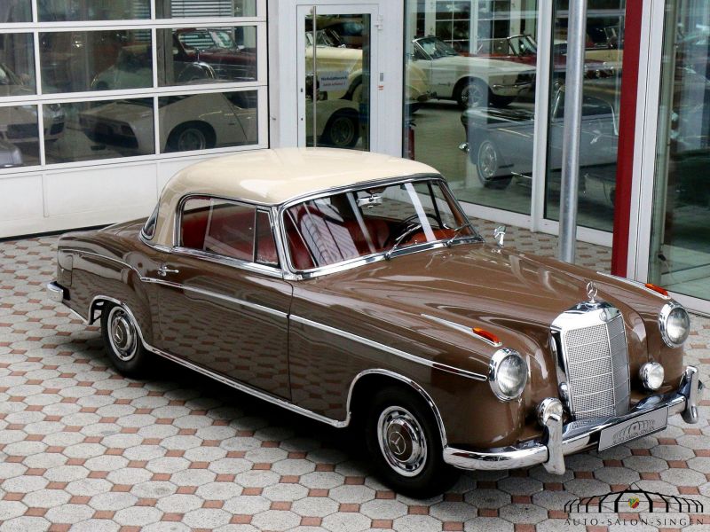 Mercedes-Benz 220 S Ponton Coupe