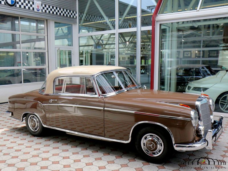 Mercedes-Benz 220 S Ponton Coupe