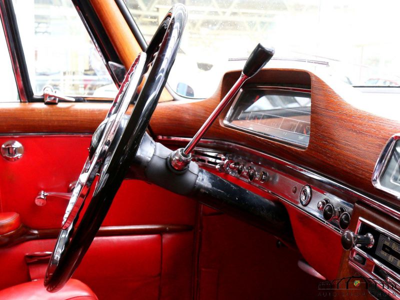 Mercedes-Benz 220 S Ponton Coupe