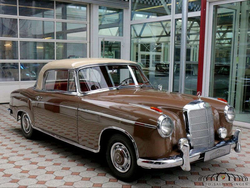Mercedes-Benz 220 S Ponton Coupe