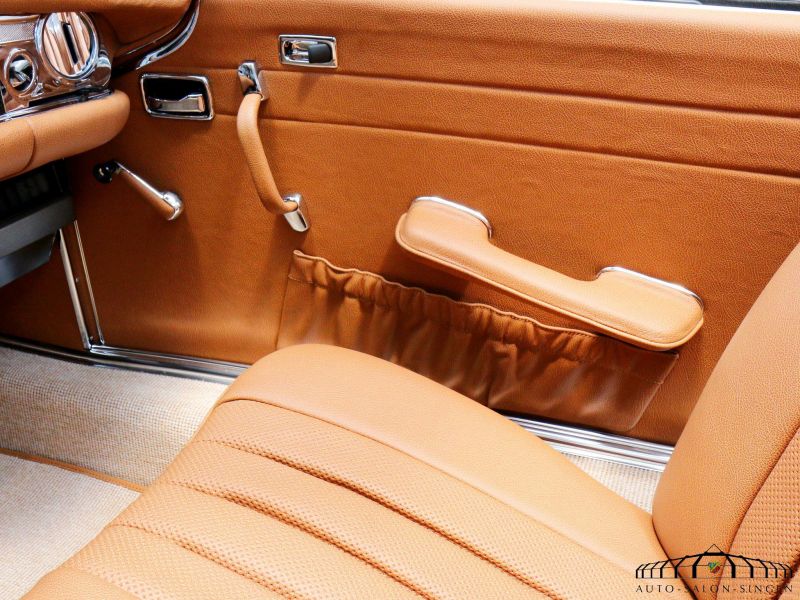Mercedes-Benz 280 SL Pagode 