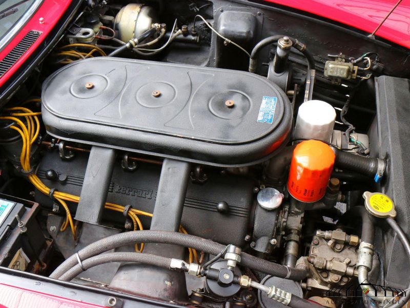 Ferrari 365 GT 2+2
