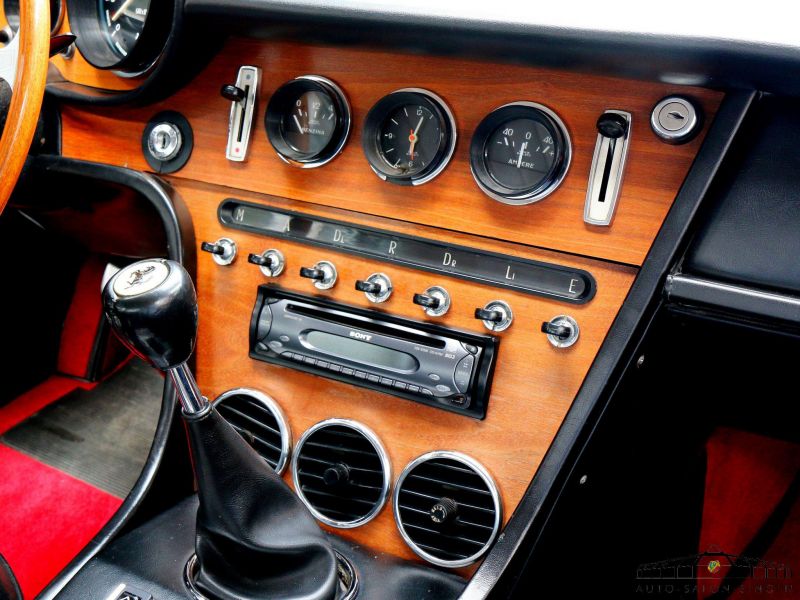 Ferrari 365 GT 2+2